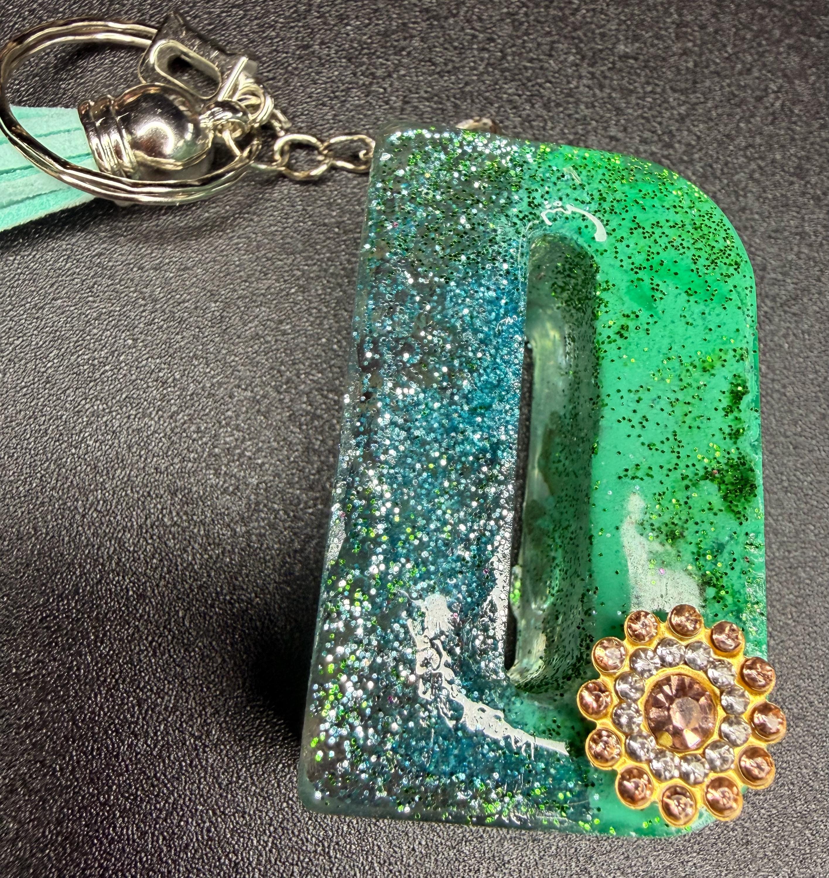 KEY CHAIN LETTER D
