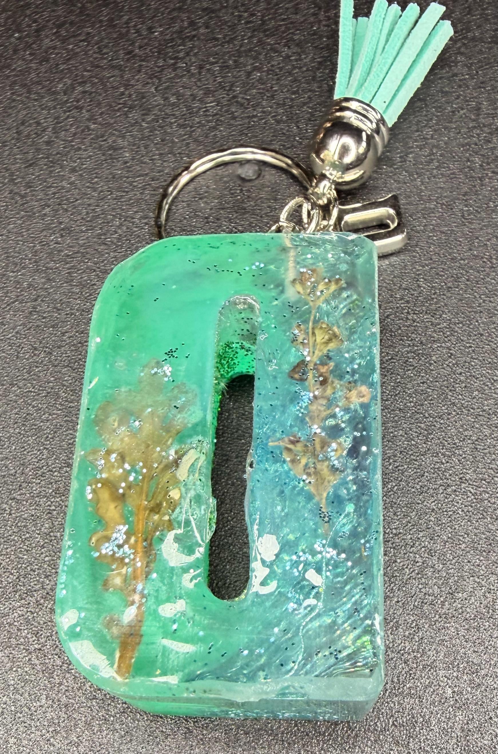KEY CHAIN LETTER D