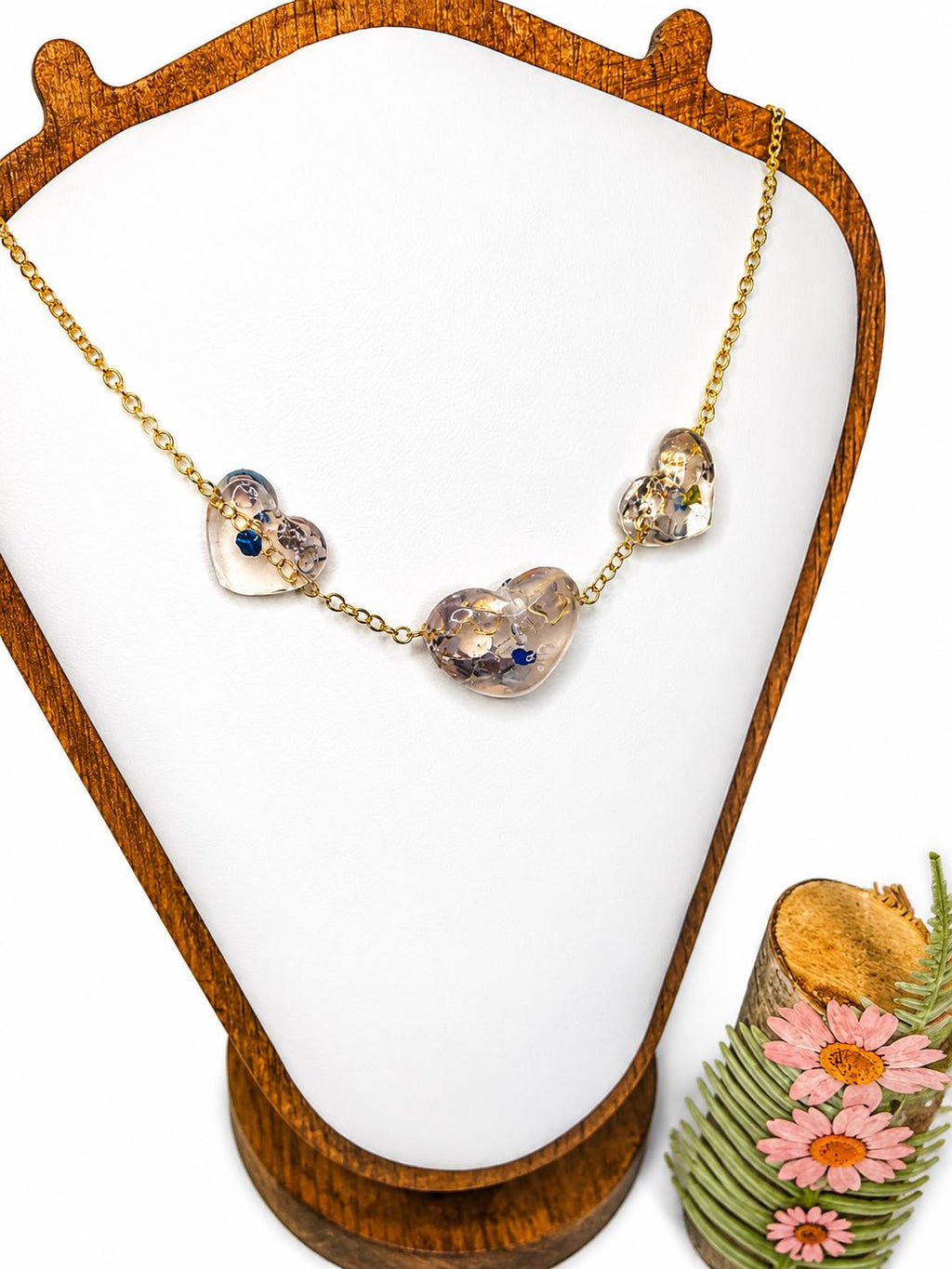 THREE HEARTS NECKLACE